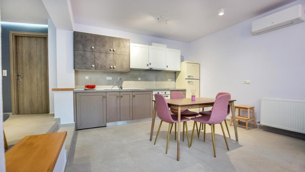 Oikos Daretsou Apartment Theologos  Bagian luar foto
